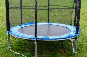 Trampolína