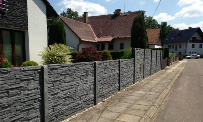 Betonový plot