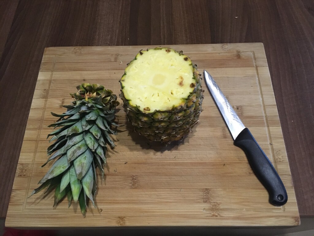 Rozkrojený ananas