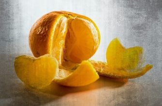 Oloupaná mandarinka