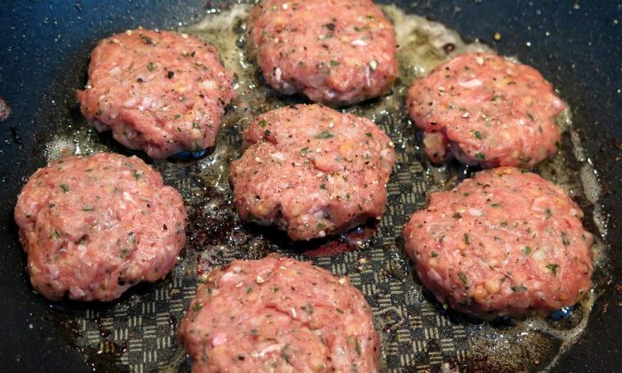 Karbanátky, karbanátky recept, jak na karbanátky, masové karbanátky, šťavnaté karbanátky