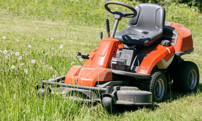Zahradní traktor