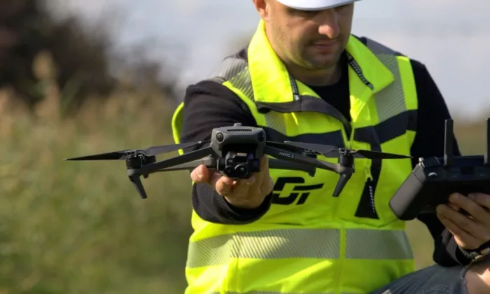 Dron