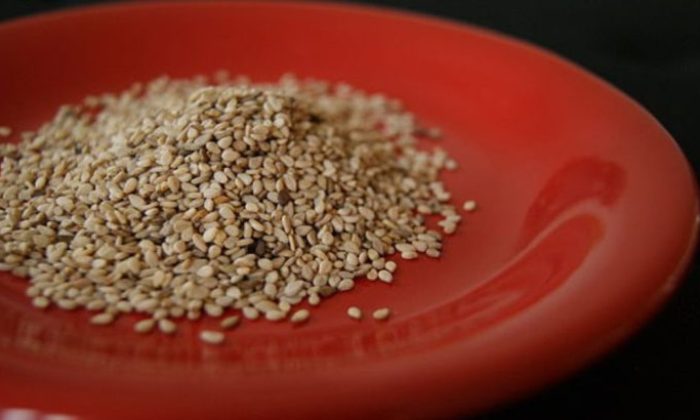 sezamová semínka, zdravé tuky, vitamíny skupiny B, snížení cholesterolu, podpora imunity, sezamin