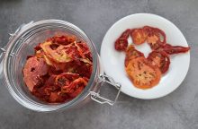 Rajčatové chipsy