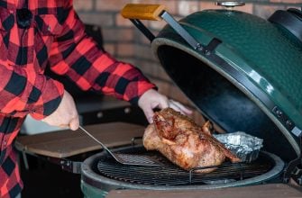 Svatomartinská husa na grilu