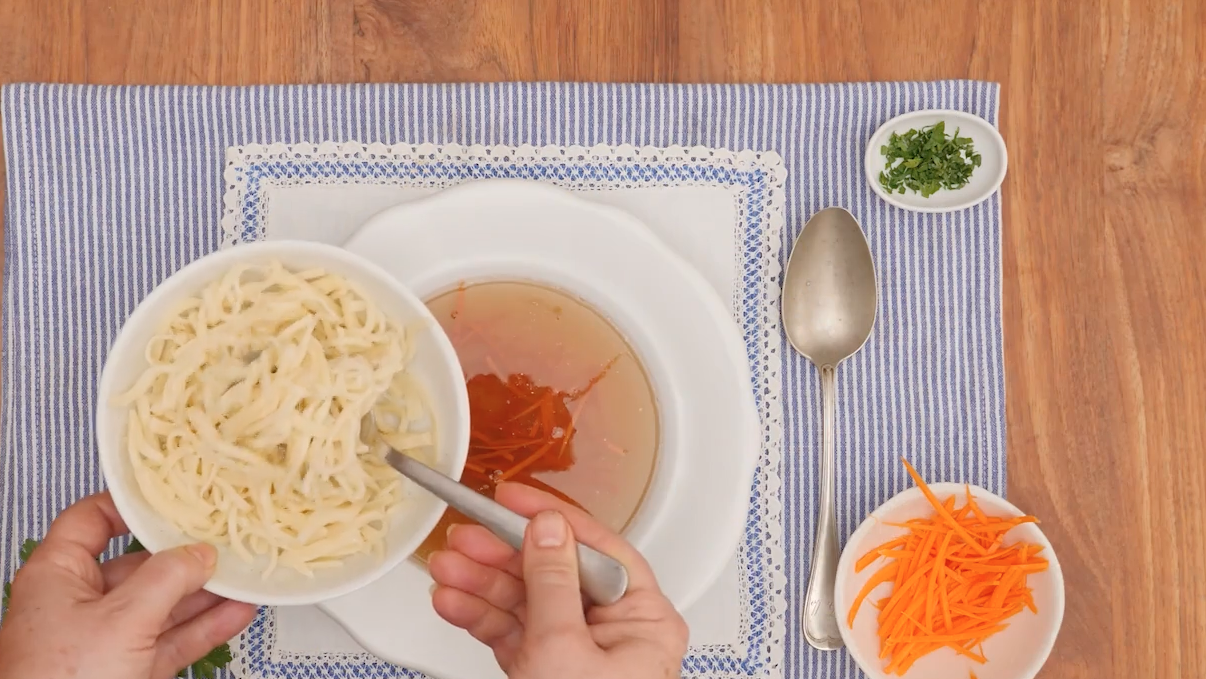 Domácí nudle a polévka